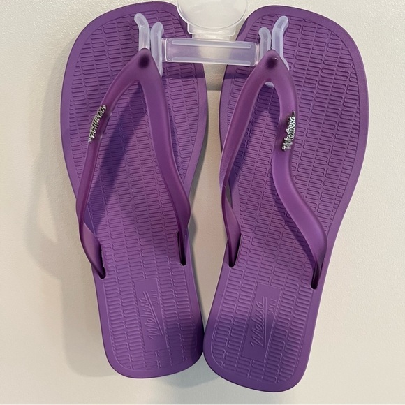 Melissa Purple Flip Flops 6 - Picture 1 of 6